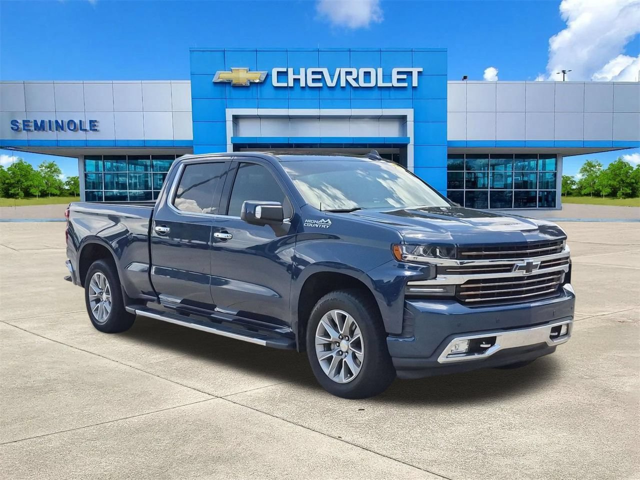 Used 2020 Chevrolet Silverado 1500 High Country w/ Technology Package AWD/4WD image 1