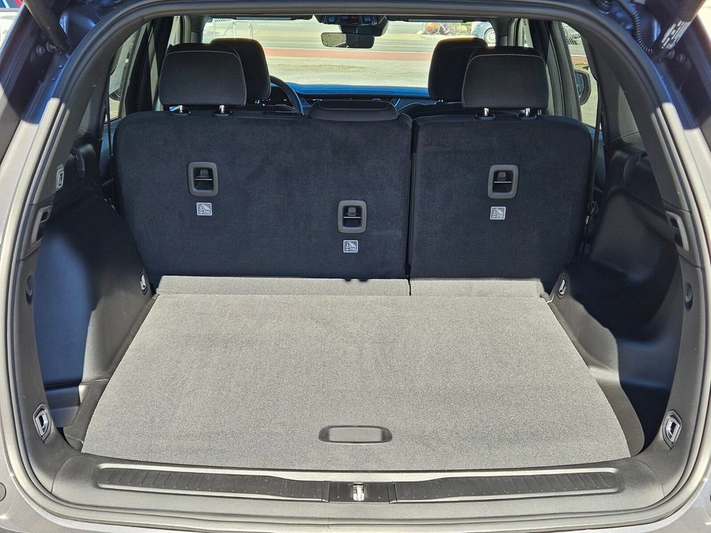 New 2025 Jeep Grand Cherokee Laredo X w/ Luxury Tech Group I image 28