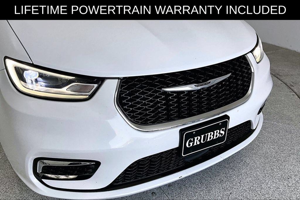 Used 2024 Chrysler Pacifica Touring-L FWD image 38