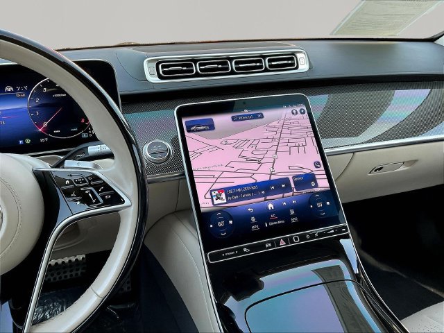 Used 2023 Mercedes-Benz S 500 4MATIC image 11