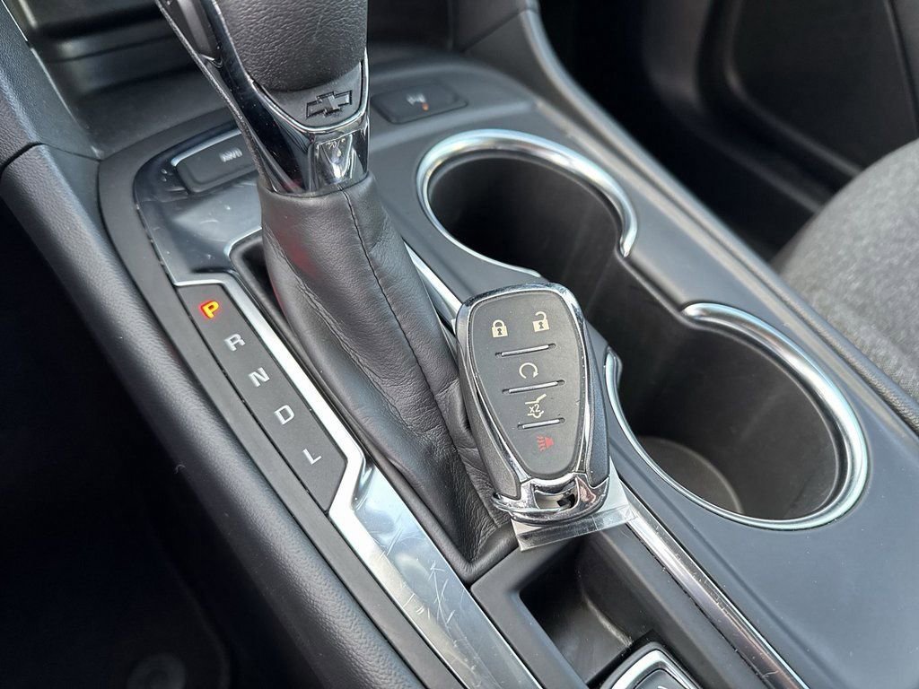 Certified 2024 Chevrolet Equinox LT AWD/4WD image 32