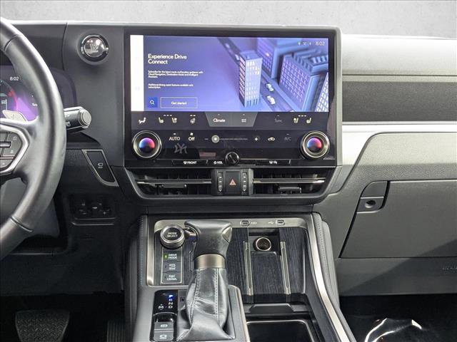 Used 2024 Lexus GX 550 image 14