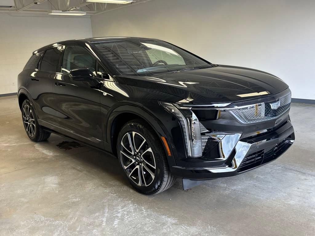 New 2025 Cadillac Optiq Sport 1 image 2