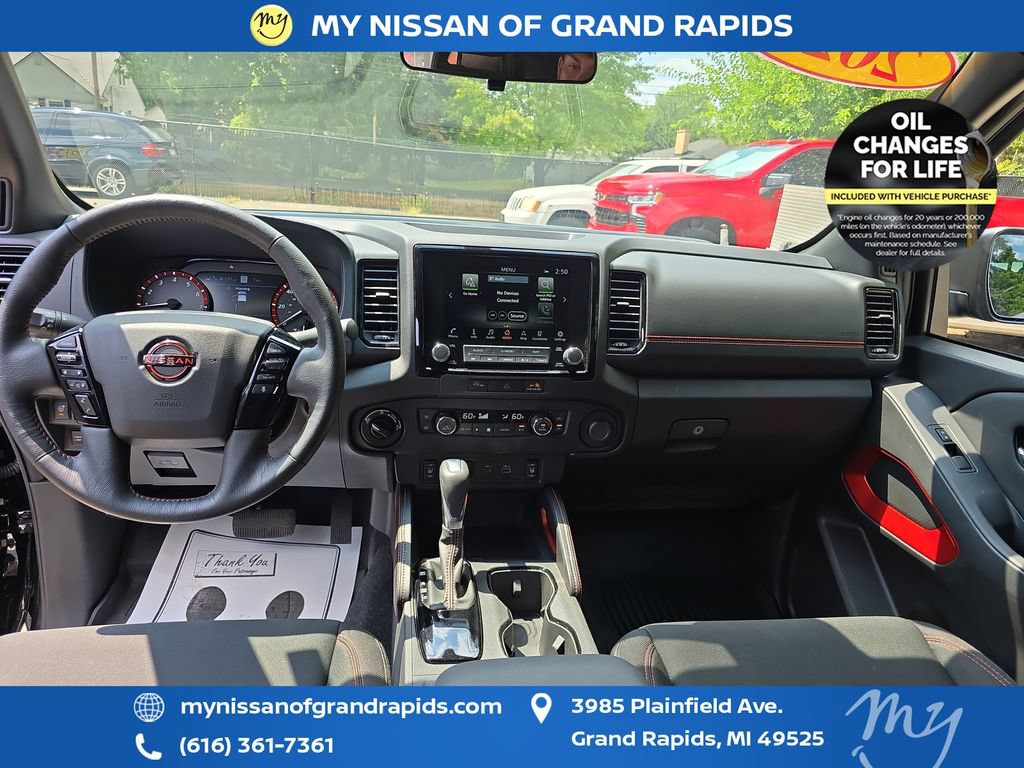 Used 2023 Nissan Frontier PRO-4X w/ Pro Convenience Package AWD/4WD image 13