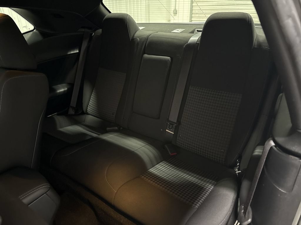 Used 2022 Dodge Challenger R/T Scat Pack RWD image 26