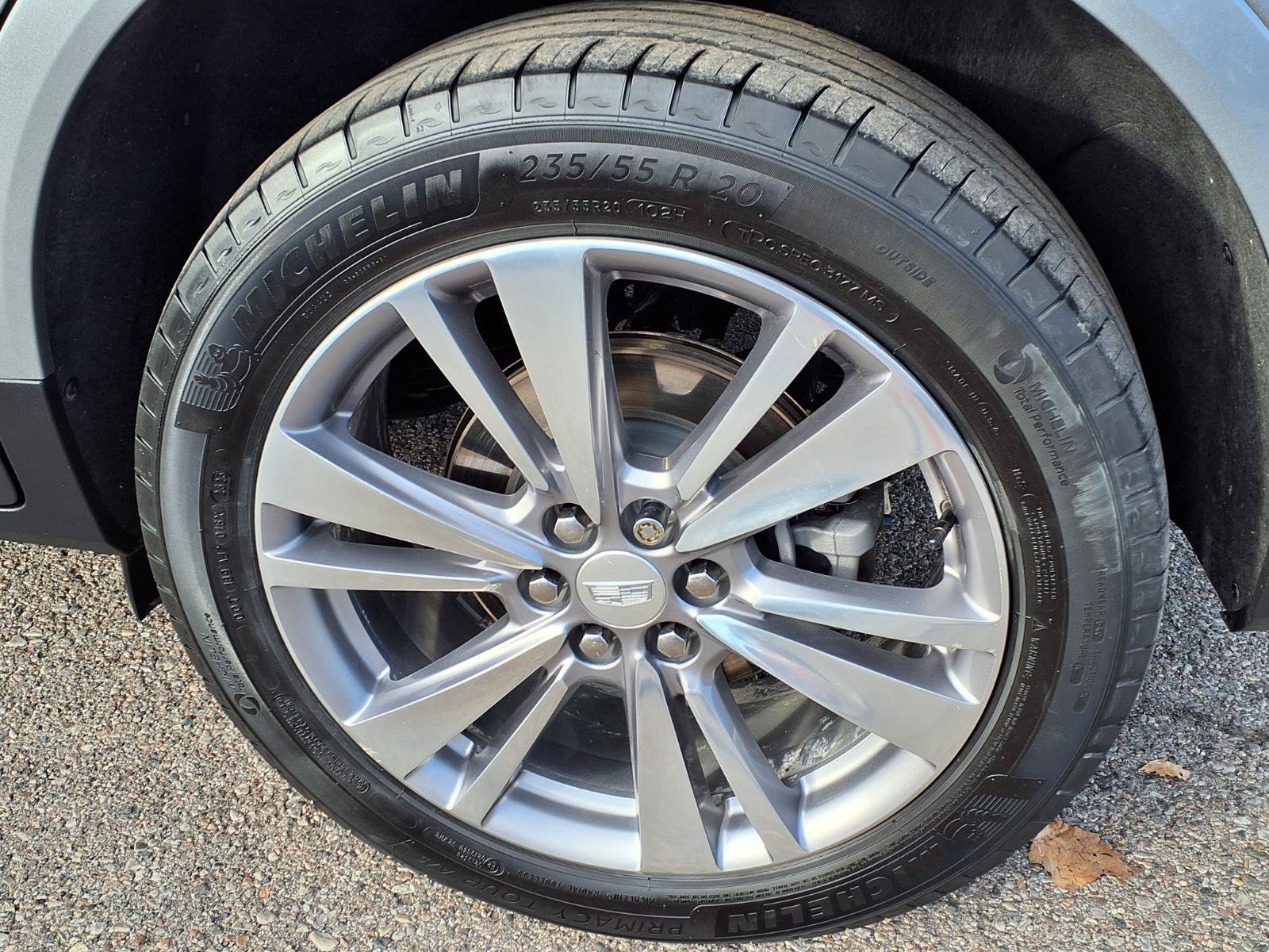 Used 2024 Cadillac XT5 Premium Luxury w/ LPO, Floor Liner Package AWD/4WD image 8