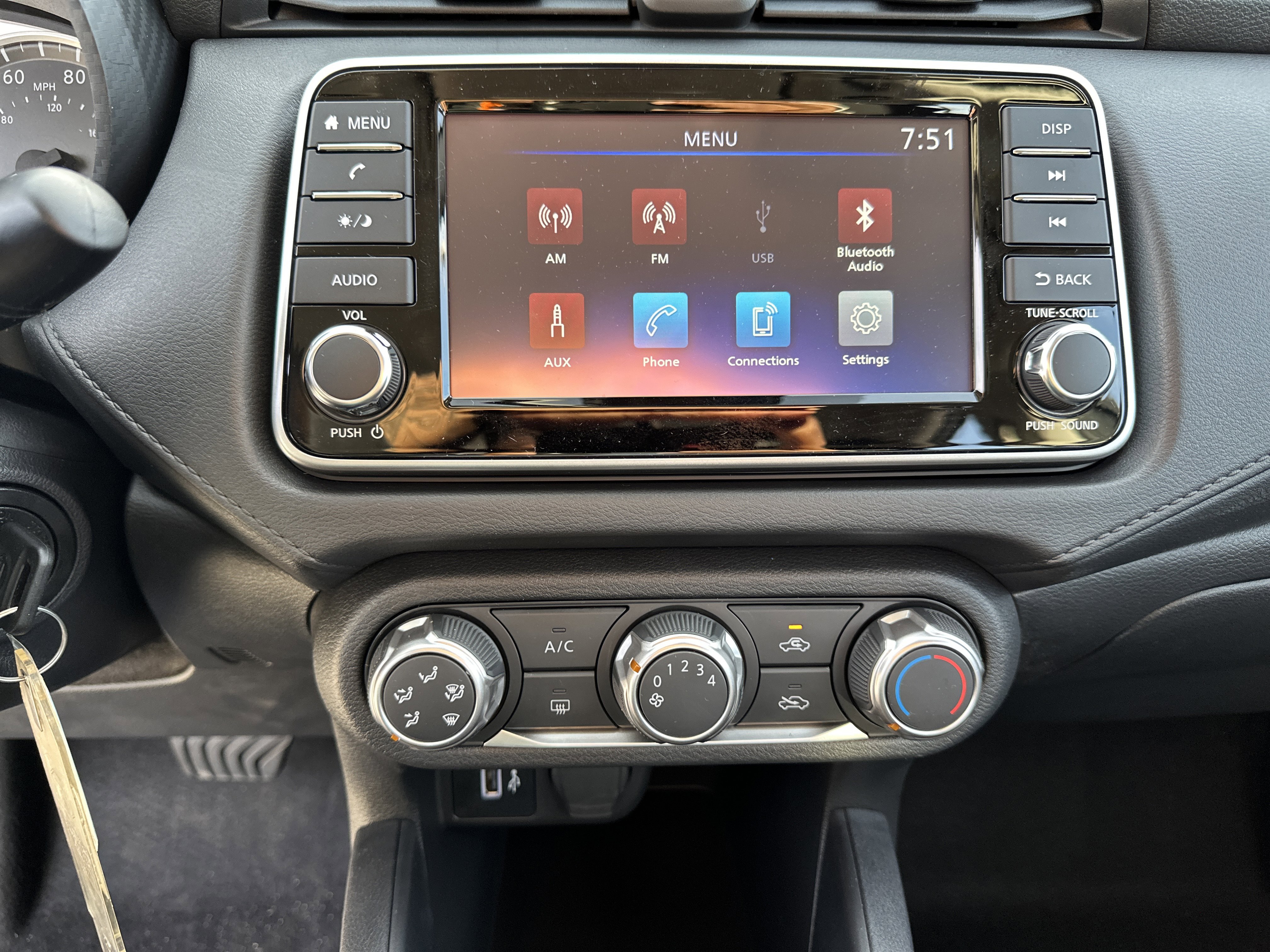 New 2025 Nissan Versa S w/ Trunk Package image 28