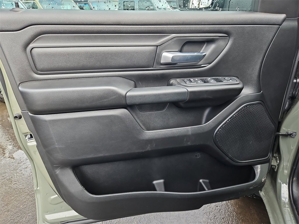 New 2026 RAM 1500 Classic Warlock image 11