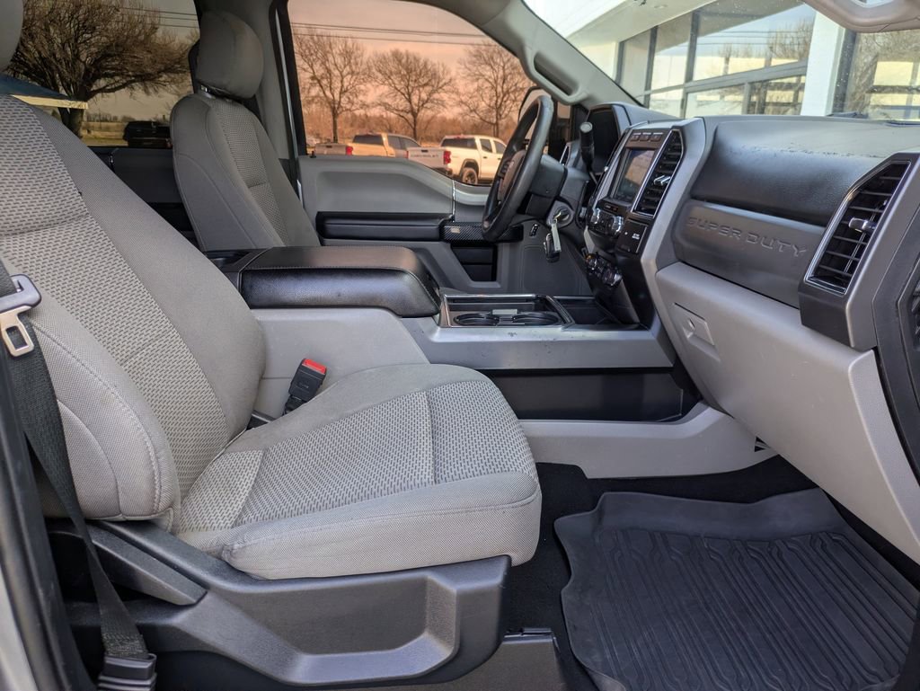 Used 2021 Ford F250 XLT w/ XLT Premium Package image 32