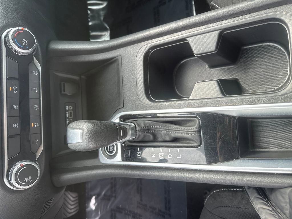 Used 2024 Nissan Sentra SV FWD image 11
