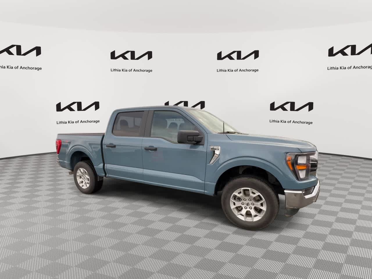 Used 2023 Ford F150 XLT AWD/4WD image 2