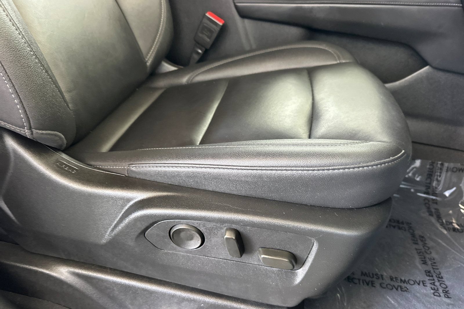 Certified 2025 Chevrolet Tahoe LT AWD/4WD image 24