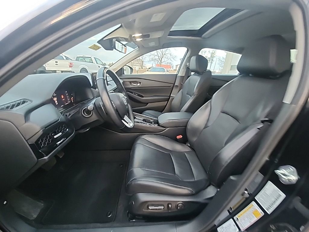 Used 2024 Honda Accord Touring image 14