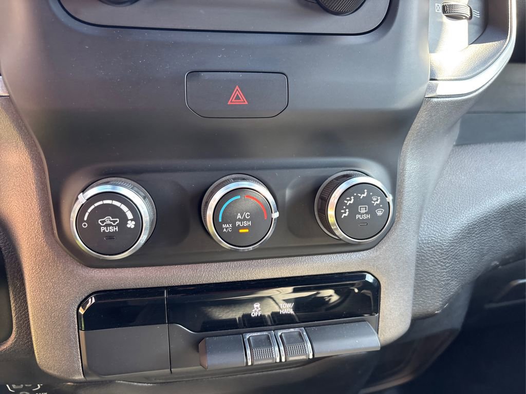 Used 2021 RAM 1500 Big Horn image 31