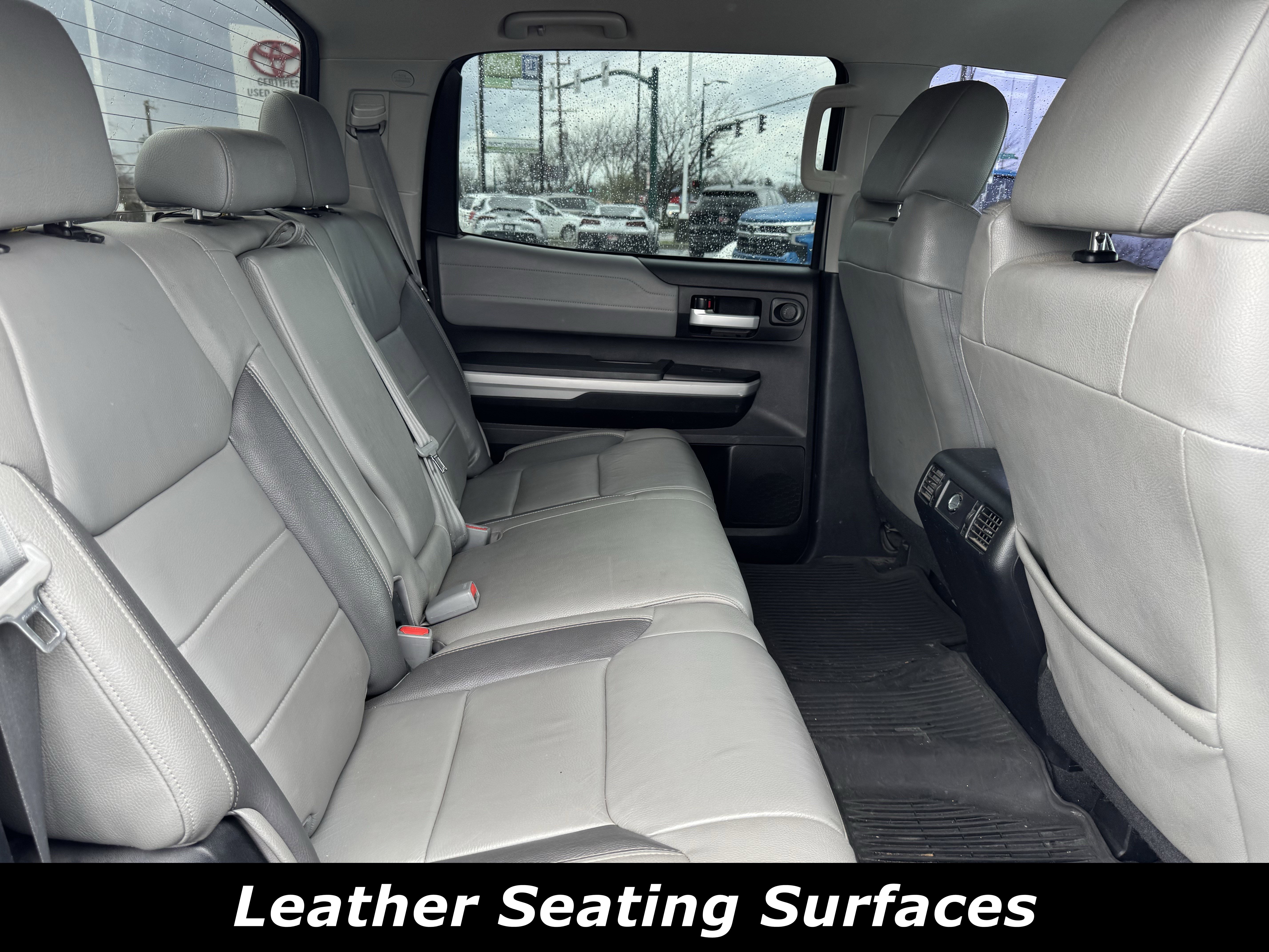 Used 2021 Toyota Tundra Limited w/ TRD Off-Road Package image 7