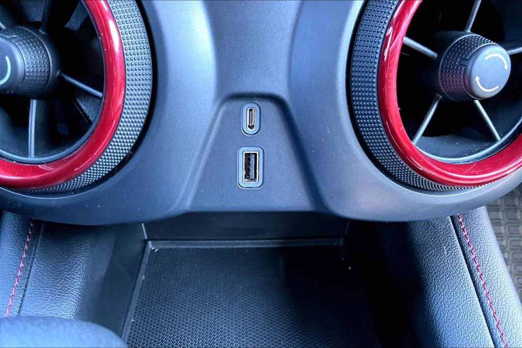 Used 2020 Chevrolet Blazer RS image 30