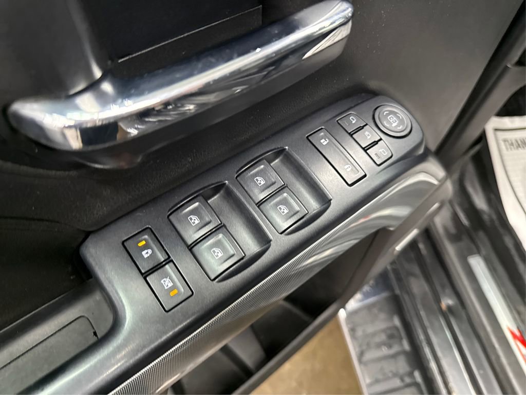 Used 2016 Chevrolet Silverado 2500 LTZ w/ Duramax Plus Package AWD/4WD image 32
