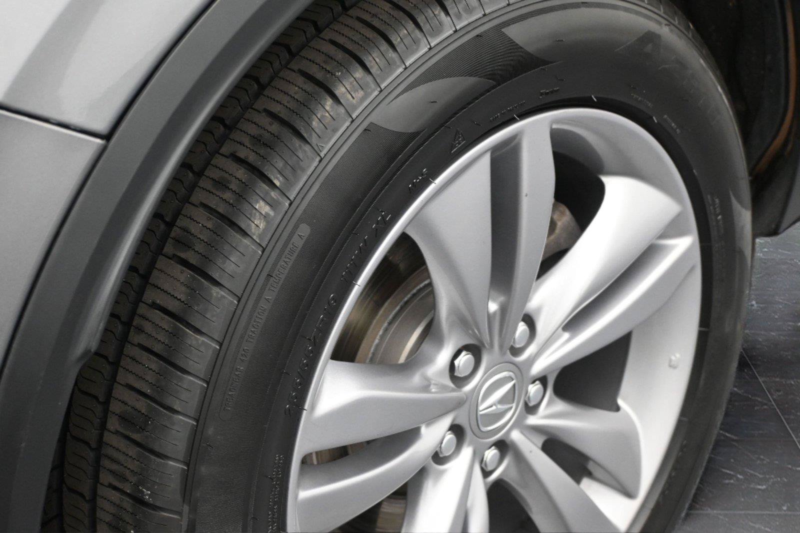 Certified 2024 Acura MDX SH-AWD image 12