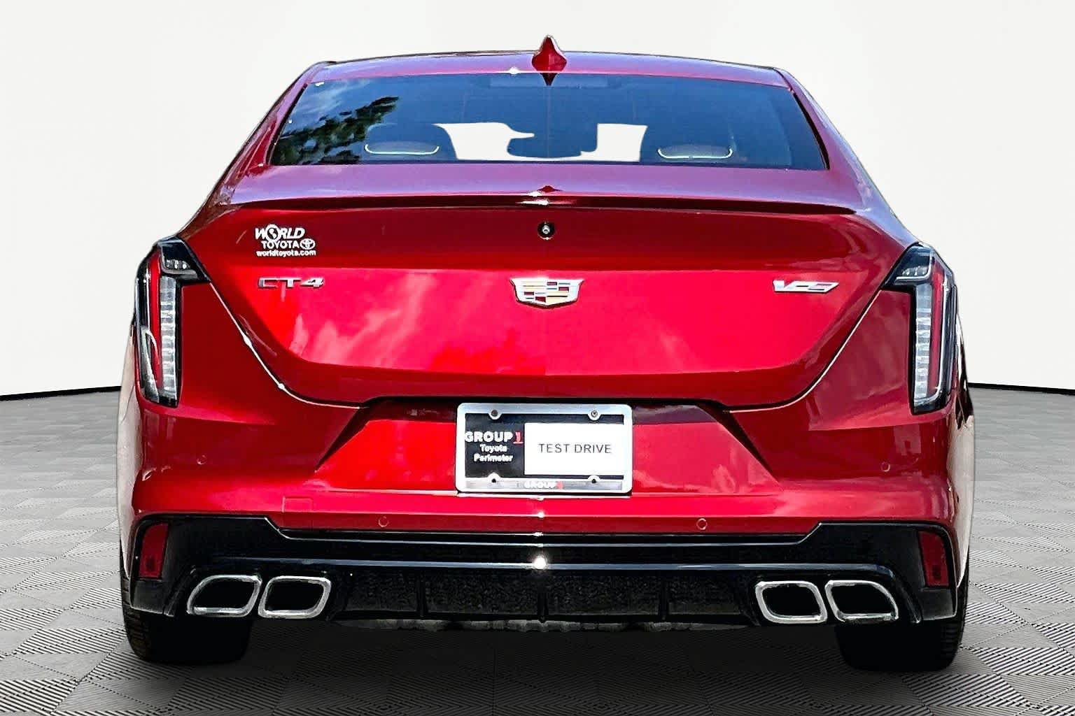 Used 2022 Cadillac CT4 V w/ Technology Package RWD image 9
