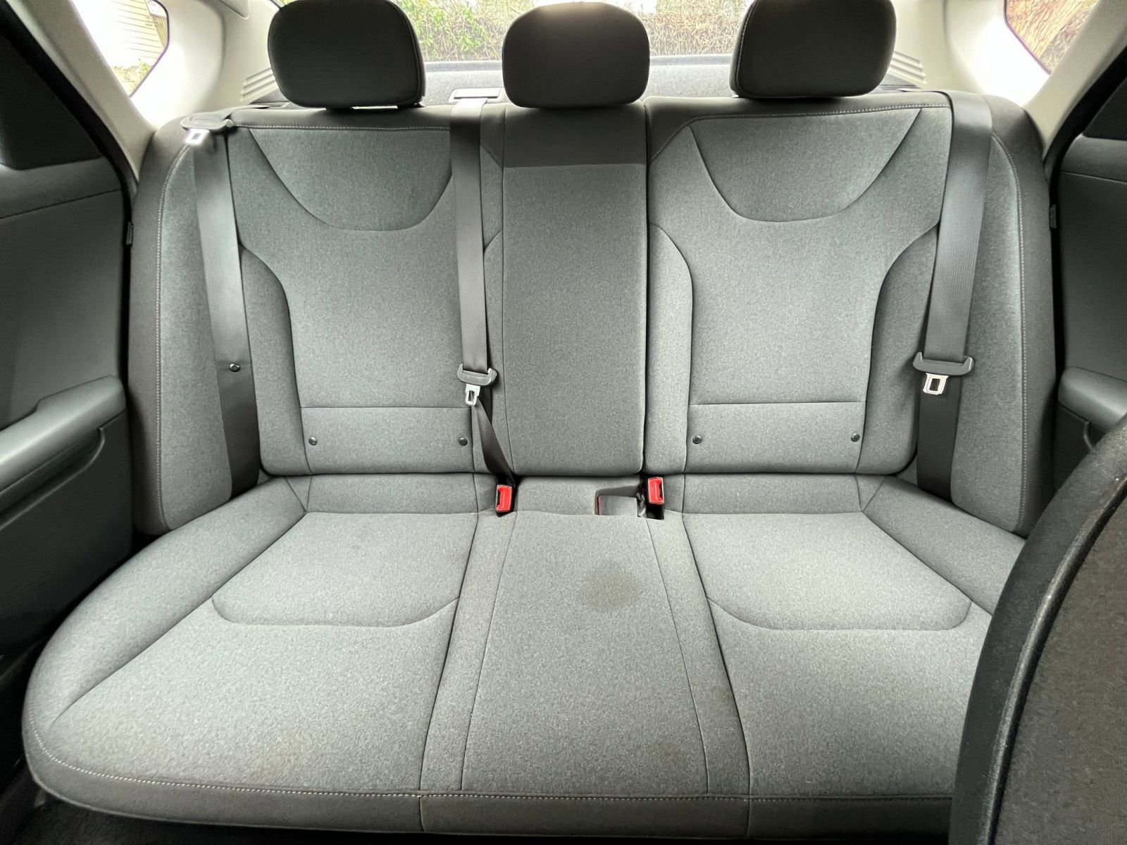 Used 2025 Kia K4 LXS image 37