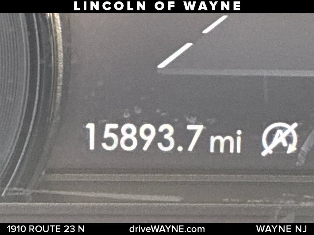 Certified 2022 Lincoln Corsair AWD w/ Equipment Group 101A image 16