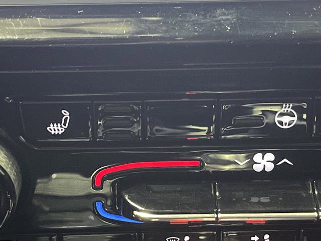 Used 2022 Jeep Grand Cherokee Limited image 8