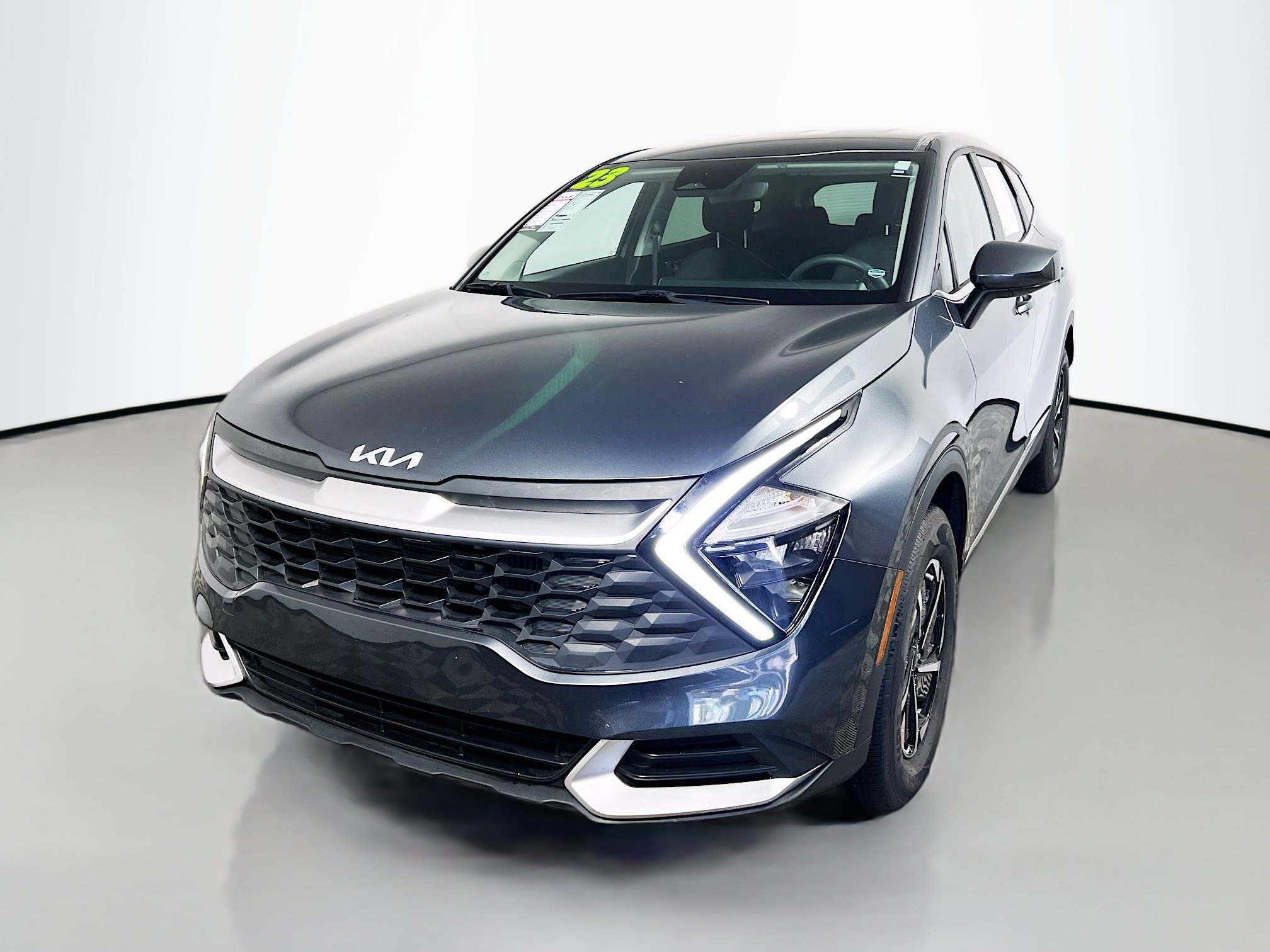 Used 2023 Kia Sportage LX image 10