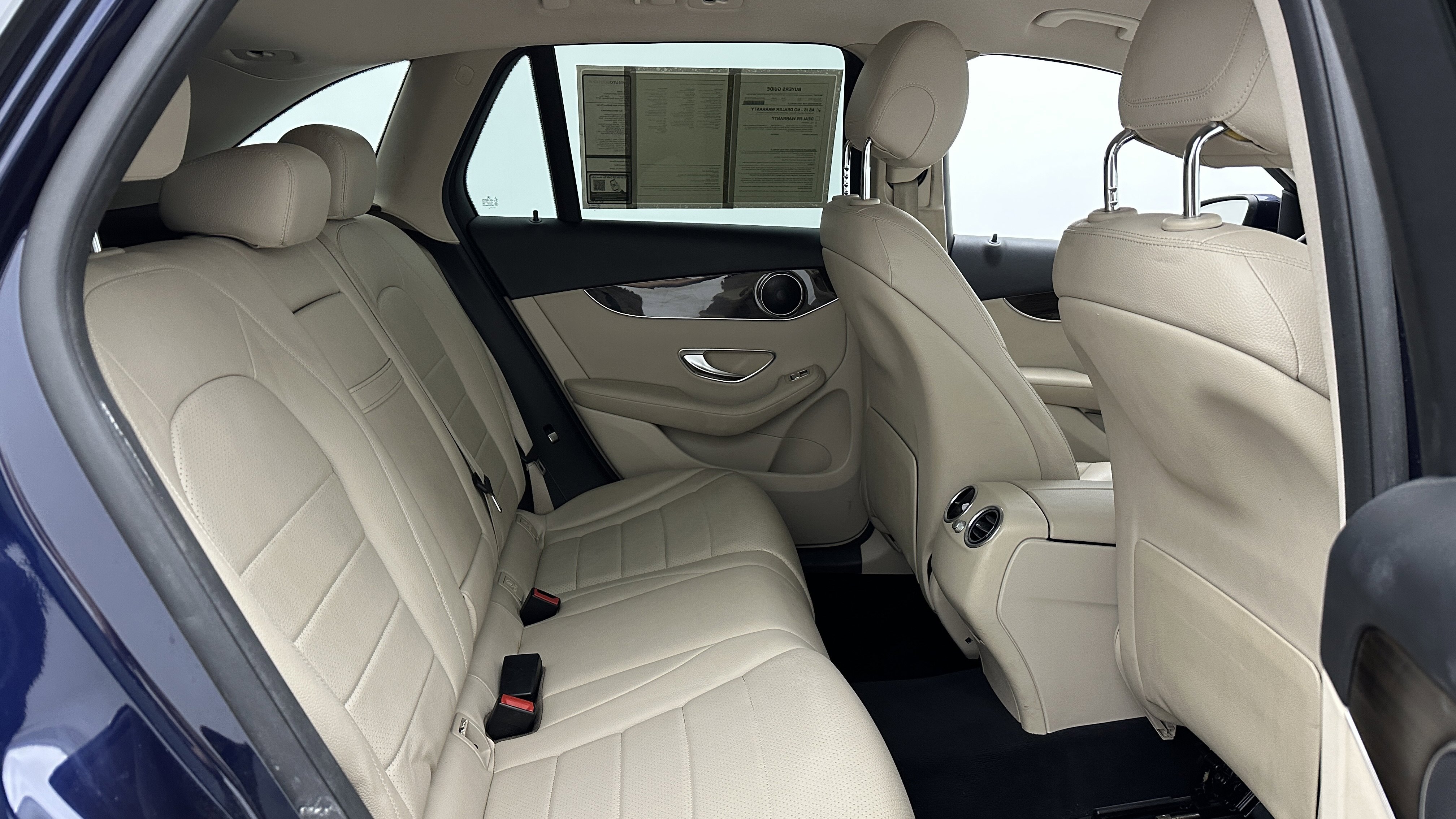 Used 2016 Mercedes-Benz GLC 300 image 32