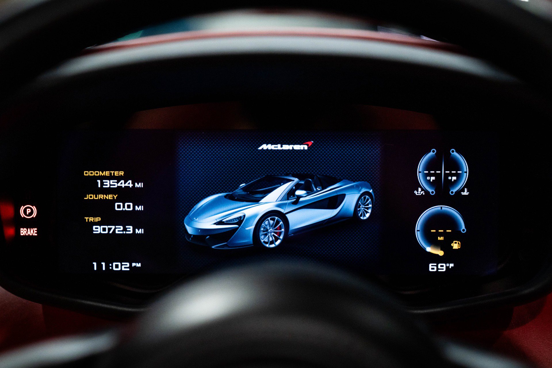 Used 2018 McLaren 570S Spider image 48