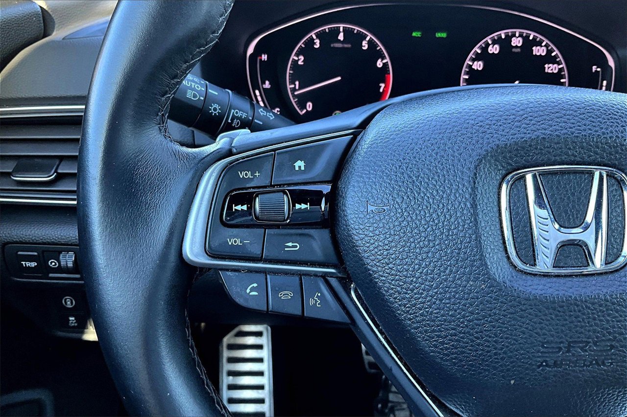 Used 2018 Honda Accord Sport image 26