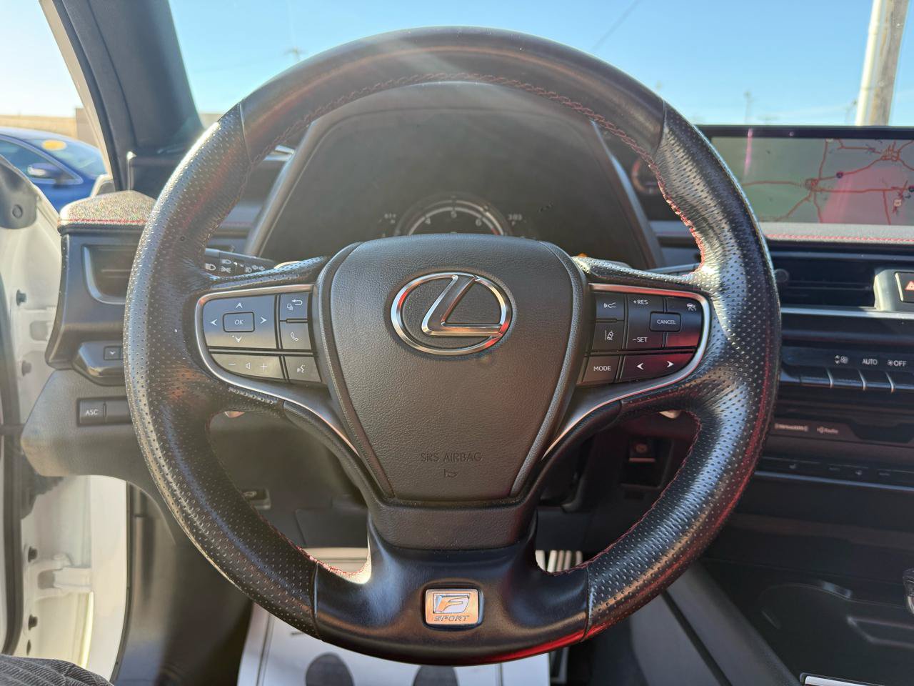 Used 2019 Lexus UX 200 F Sport FWD image 16