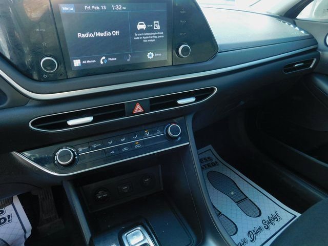 Used 2023 Hyundai Sonata SE image 14