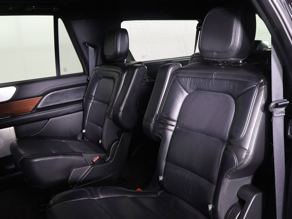 Used 2021 Lincoln Navigator L Reserve w/ Luxury Package AWD/4WD image 35