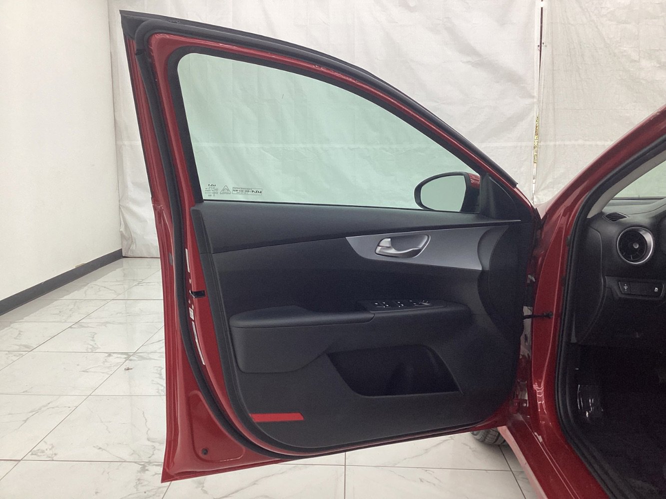 Used 2023 Kia Forte LXS image 18