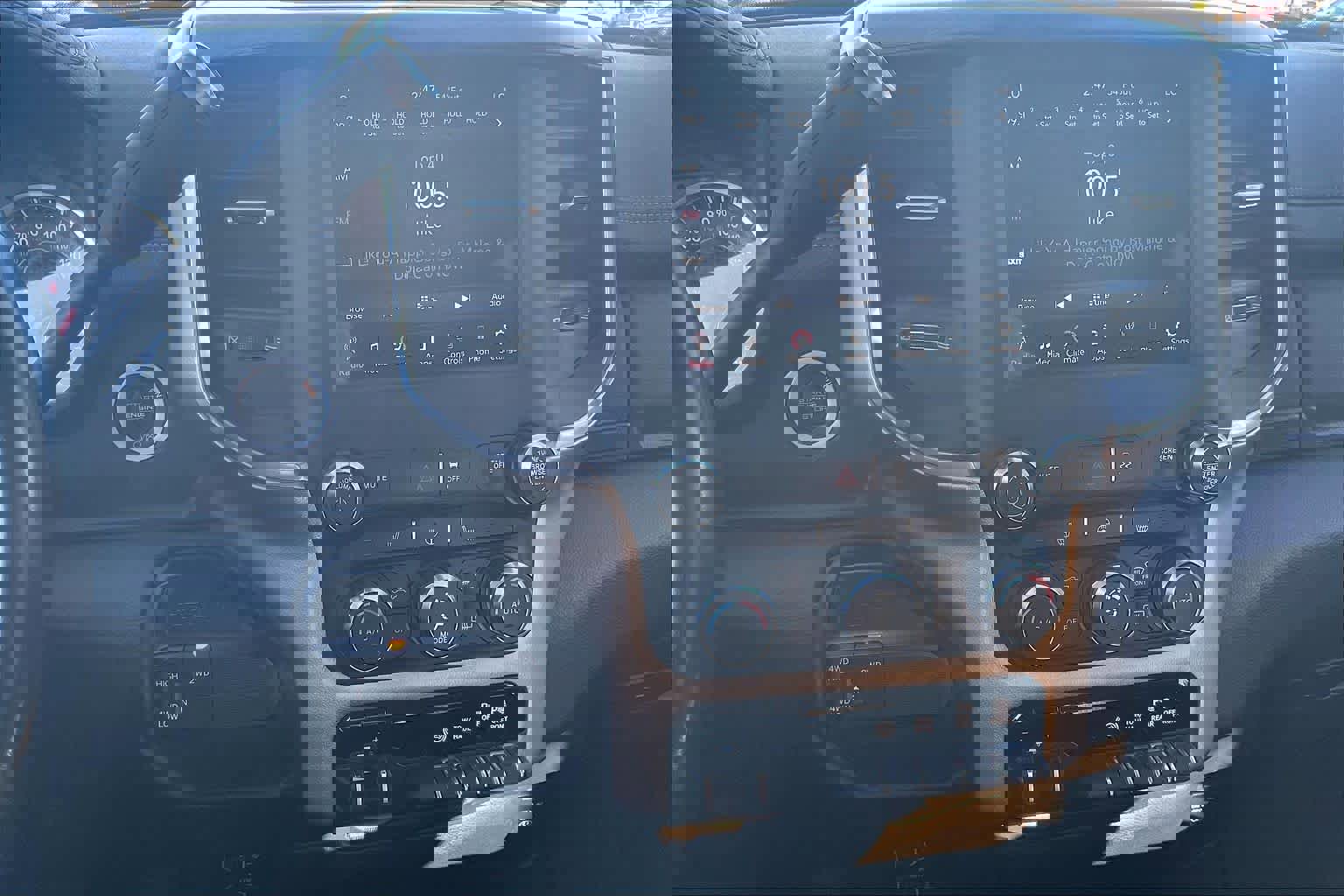 Used 2020 RAM 2500 Laramie image 33