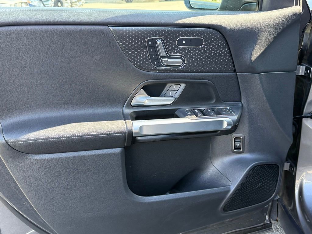 Certified 2026 Mercedes-Benz GLB 250 image 18