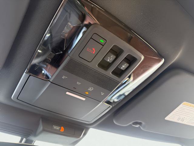 New 2026 Mitsubishi Outlander SEL FWD image 24