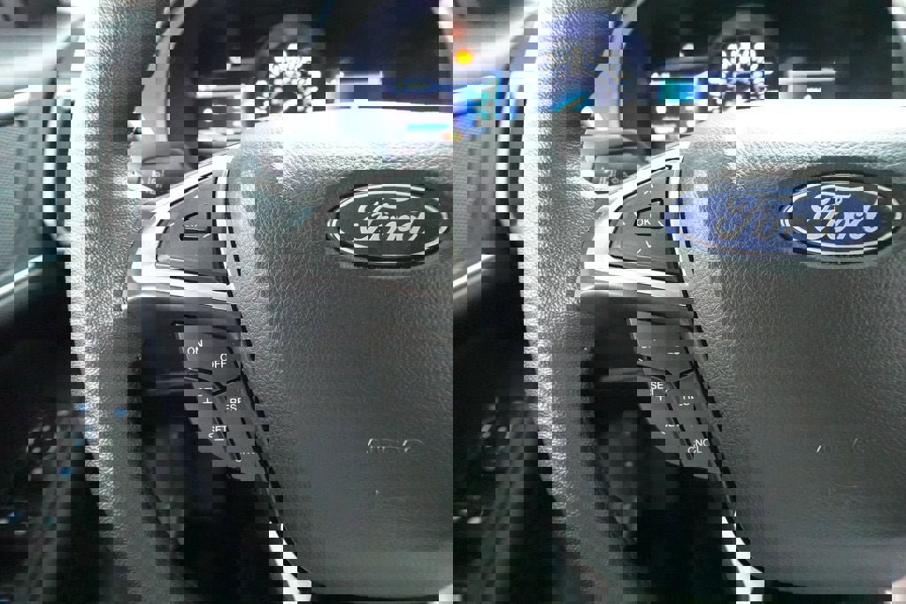 Certified 2023 Ford Edge SEL AWD/4WD image 12