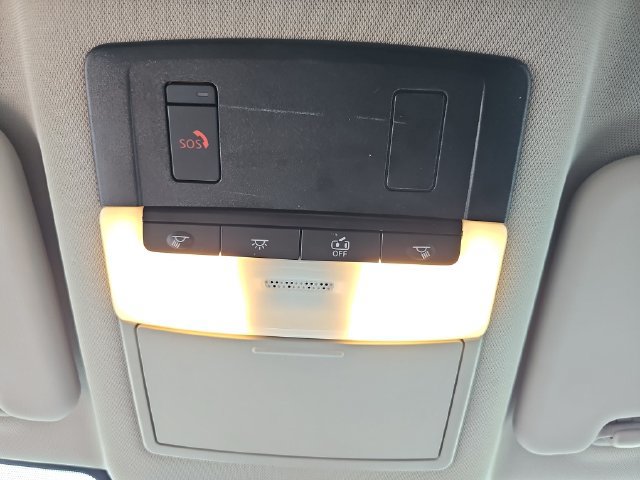 Used 2024 Nissan Rogue SV FWD image 34