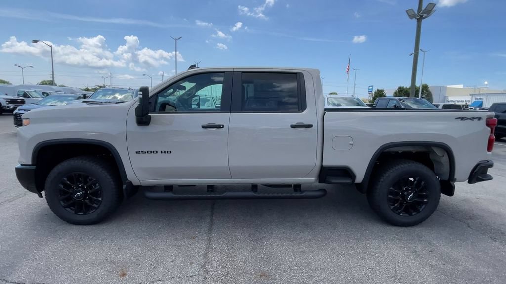 New 2026 Chevrolet Silverado 2500 Custom w/ Custom Value Package AWD/4WD image 7