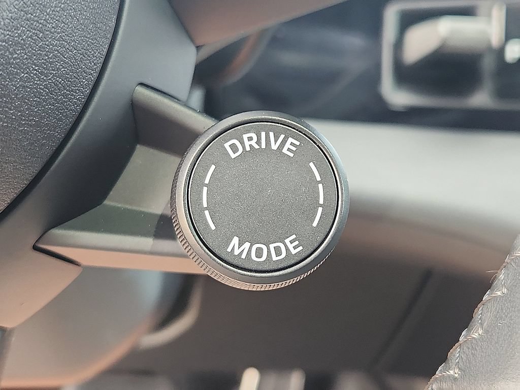 Certified 2025 Porsche Taycan RWD image 24