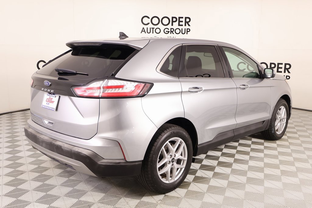 Used 2024 Ford Edge SEL image 20