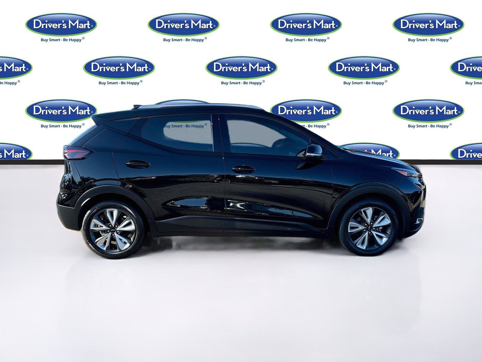 Used 2023 Chevrolet Bolt EUV LT w/ Convenience Package FWD image 8