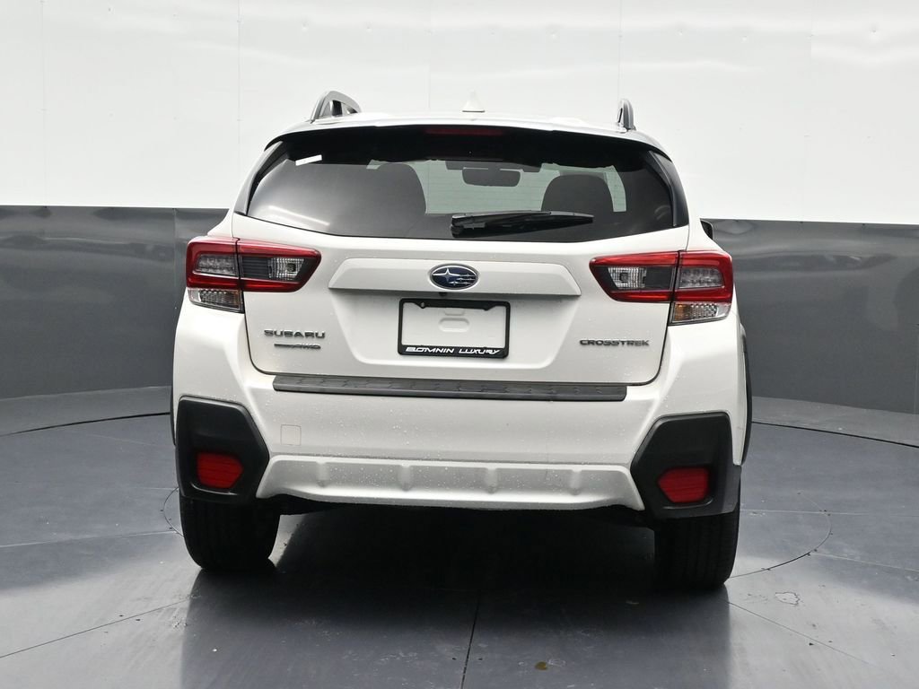 Used 2023 Subaru Crosstrek 2.0i Premium image 4