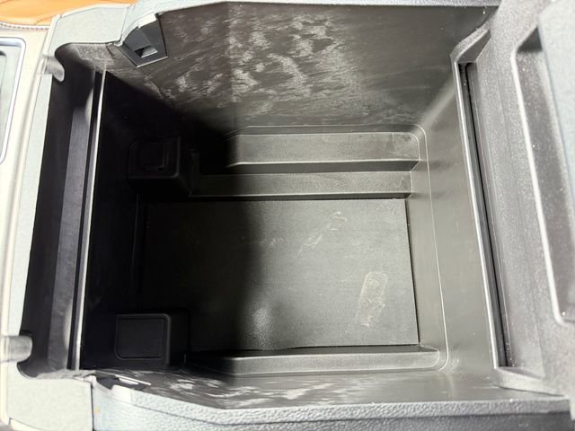 Used 2017 Ford F150 Limited w/ Trailer Tow Package image 35