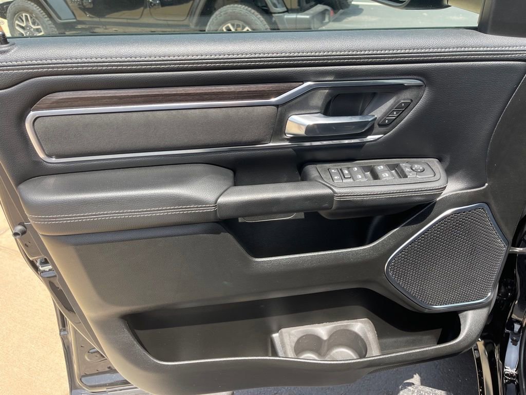 New 2025 RAM 1500 Laramie w/ Laramie Southwest Edition image 9