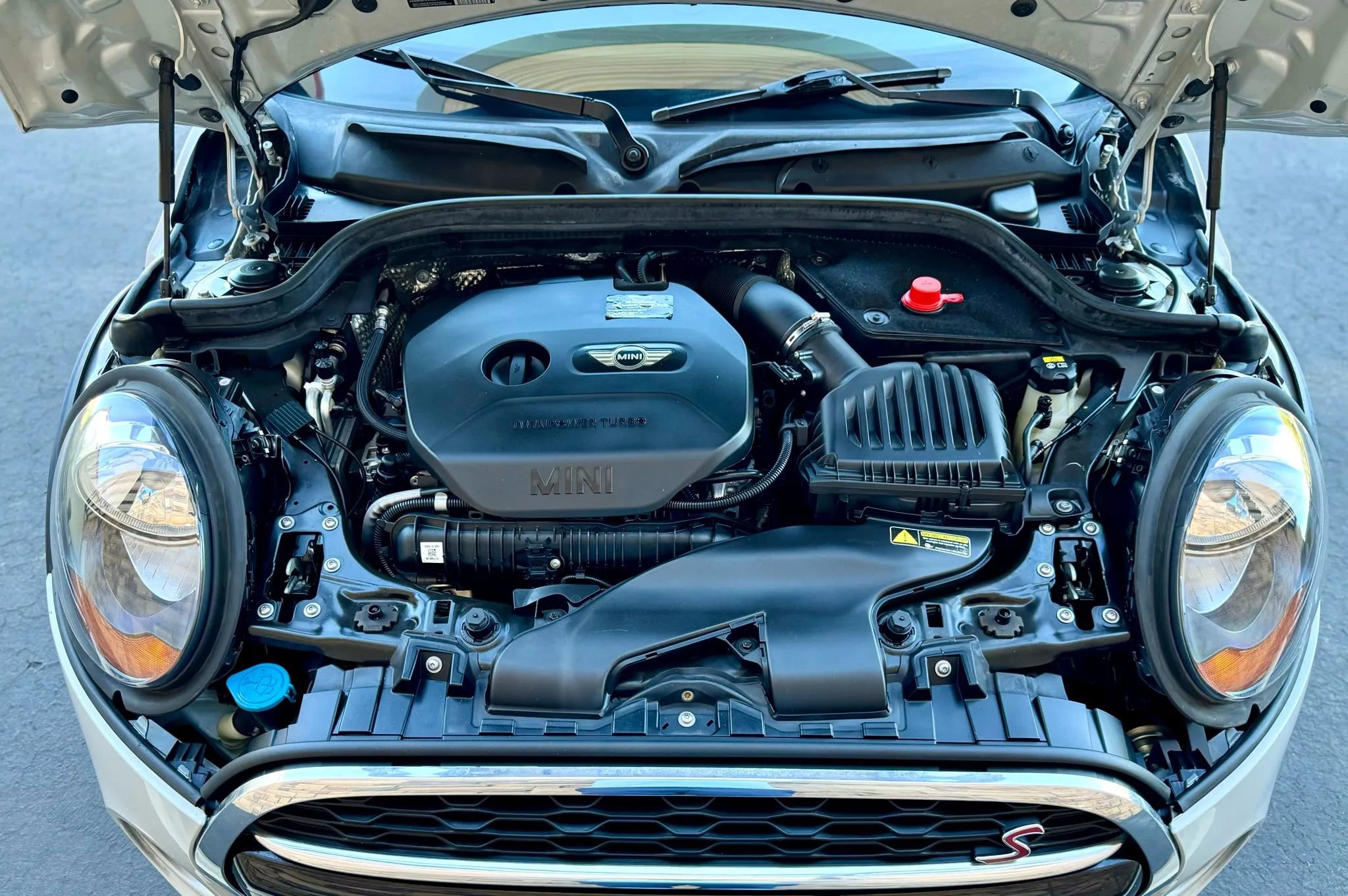 Used 2016 MINI Cooper S image 19