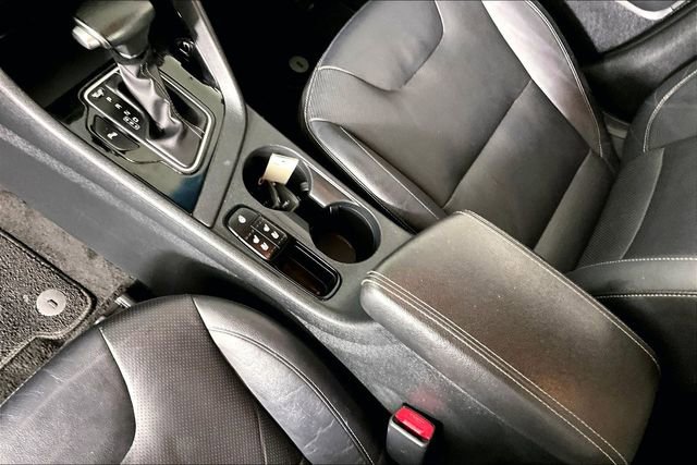 Used 2017 Kia Niro Touring image 17
