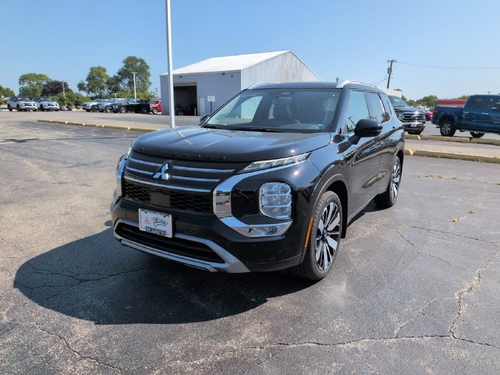 New 2026 Mitsubishi Outlander SEL FWD image 15