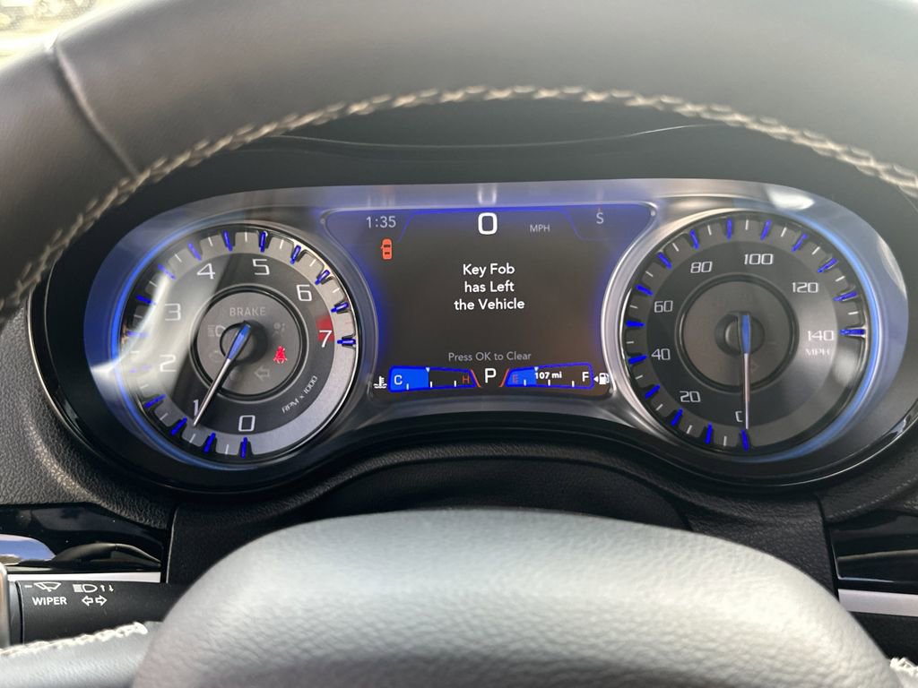 Used 2023 Chrysler 300 S image 28